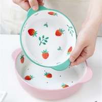 Lovely style hot product strawberry printing round ceramic baking pan with handle